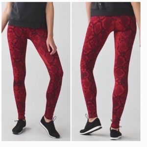 Cranberry lululemon leggings